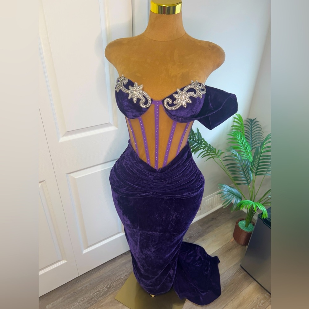 Purple prom dress with corset and silver stones and embellishments